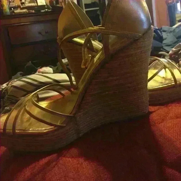 Michael Kors wedges - Picture 3 of 3